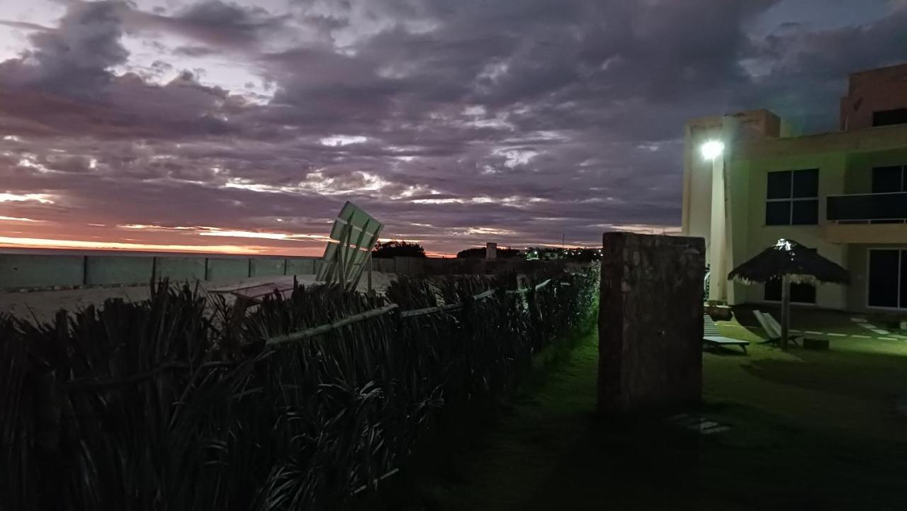 Vilas Na Praia Residence O Paraiso E Aqui Aracati Exterior foto